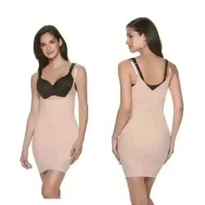 Red Hot Spanx Open Bust Shapewear Slip - size XL